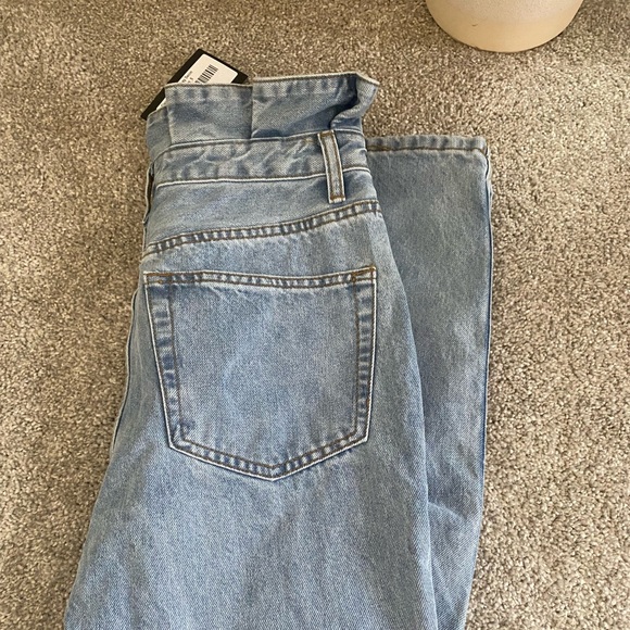 Ruffle PaperBag Denim Jeans - Picture 4 of 5